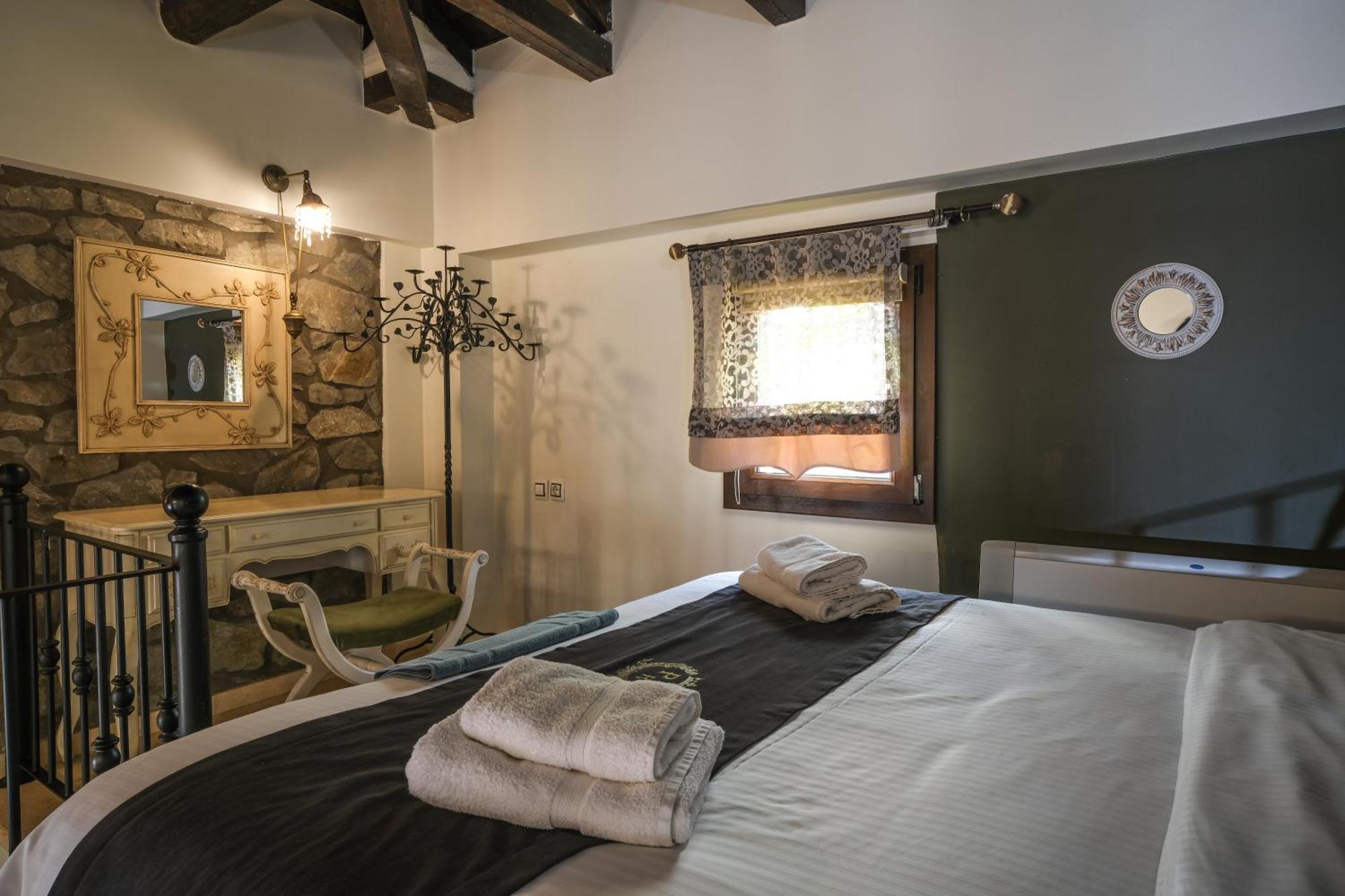 Pindos Resort Kraniá Eksteriør bilde