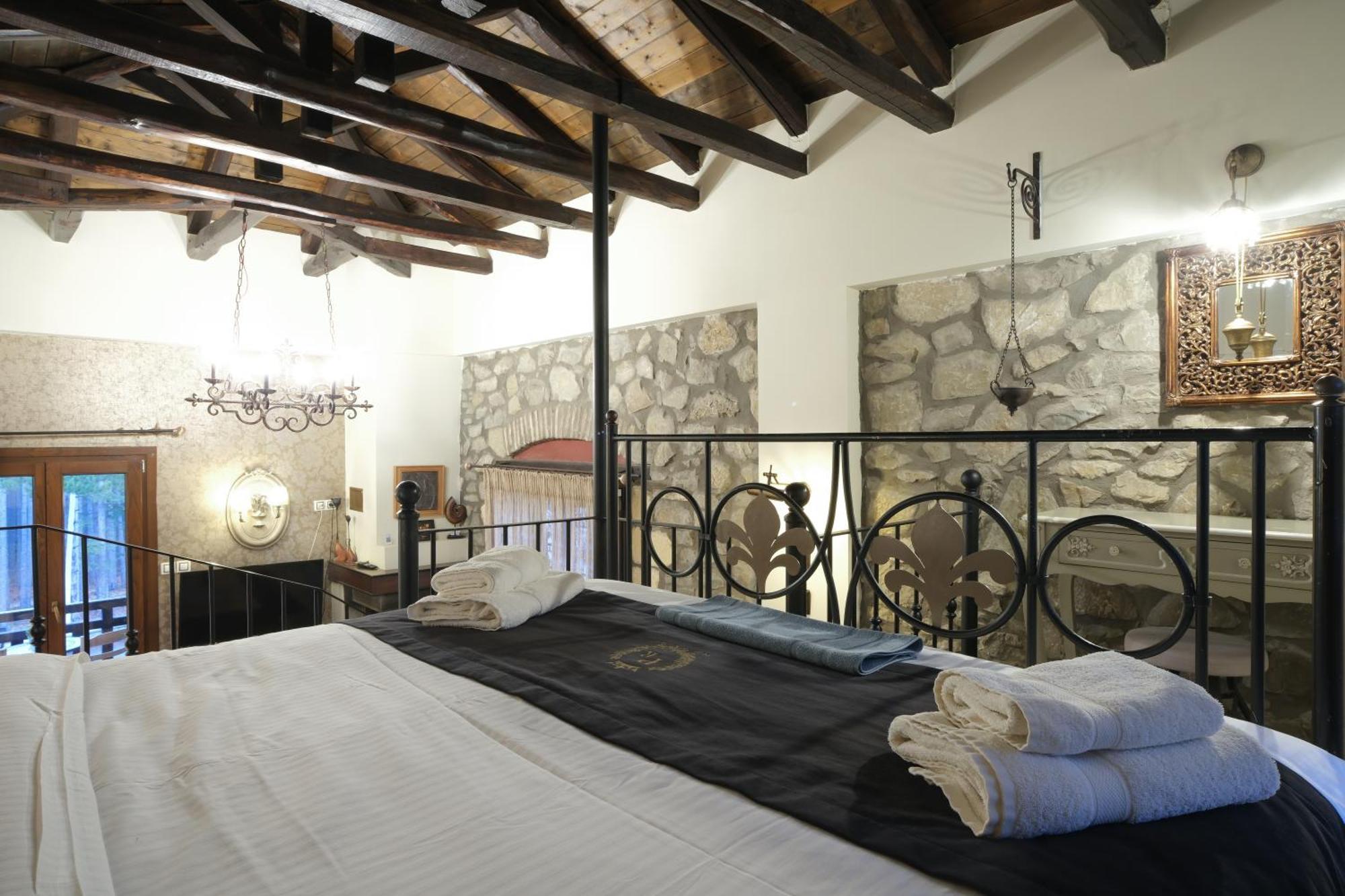 Pindos Resort Kraniá Eksteriør bilde
